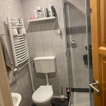 아파트 Komorzanski Labedz