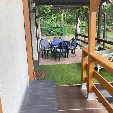 Komorzanski Labedz 아파트 *