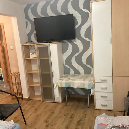 Komorzanski Labedz 아파트